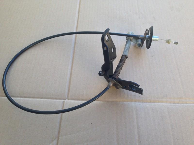 Find 8793 Ford Mustang Intake Throttle Accelerator Cable W/ Brackets FACTORY OEM 302 in