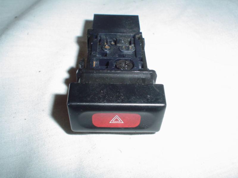 Find 9194 NISSAN Pathfinder HAZARD EMERGENCY FLASHERS CONTROL SWITCH Button in Fort Mitchell