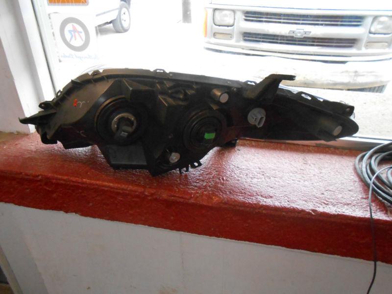 Find TOYOTA SIENNA Right Halogen Headlight Lamp 2011 2012 Passenger in