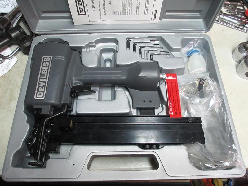 Devilbiss air power steel driver series sheathing/decking stapler #mcs3