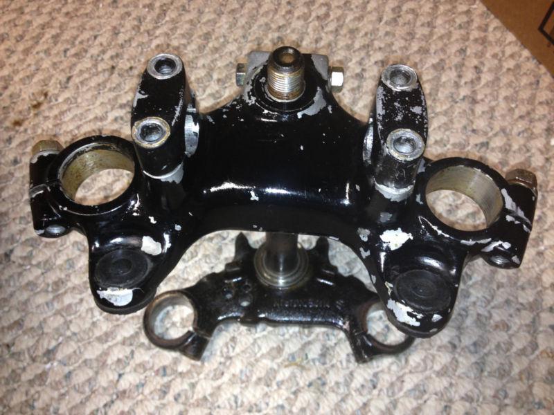 Triple tree for suzuki gt750 1974 - 1977 steering tree  fork mount tree
