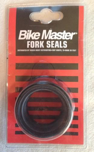 Bike master fork dust  wiper seals yamaha 91-95 yz125 yz250 91-95 41x53 429106