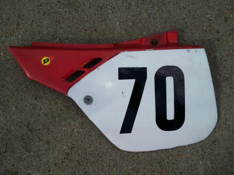 1988 honda cr 125 left side number plate