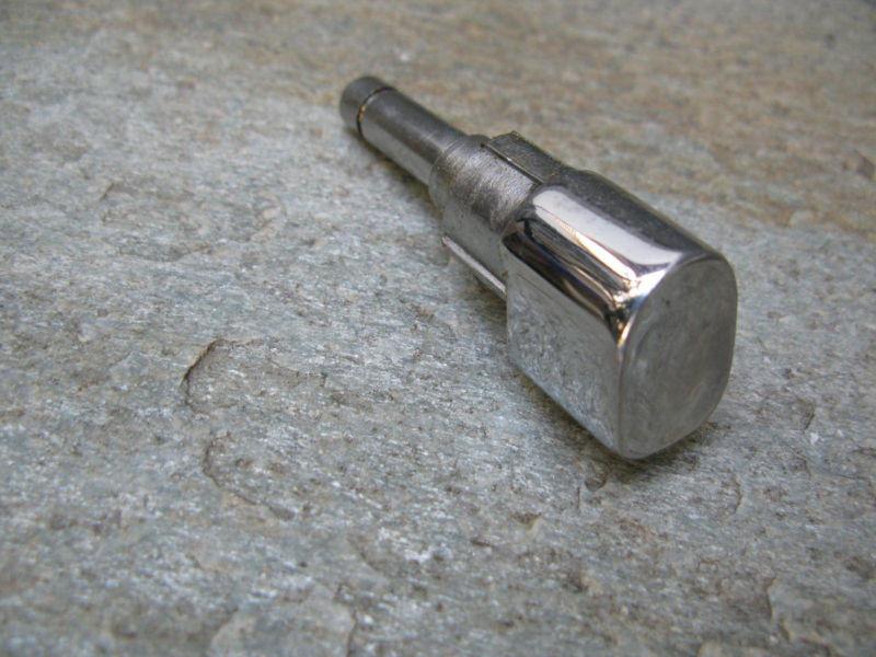 Plunger door handle button peugeot 403 - poussoir de poignee peugeot 403 zamak