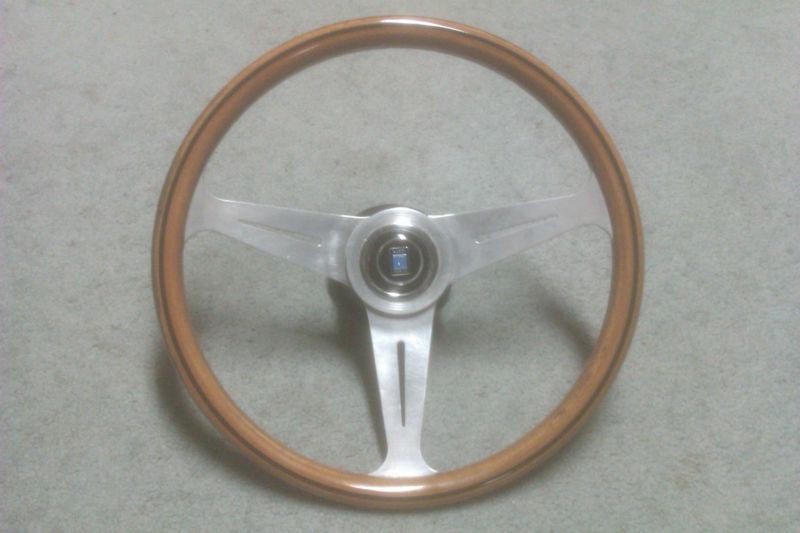 Nardi wood steering wheel mercedes 300d 300cd 300td 300sd w123 500sec 380sec 280