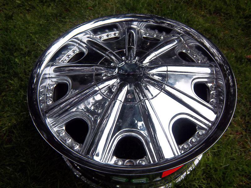 18 x 8'' KMC Full Clip 601 Chrome wheel rim Cadillac, US $249.99, image 3