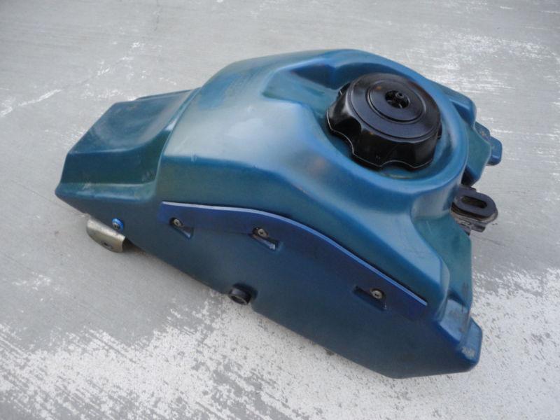 Find 8689 HONDA TRX250R OEM STOCK BLUE FUEL/GAS TANK ASSEMBLY FOURTRAX