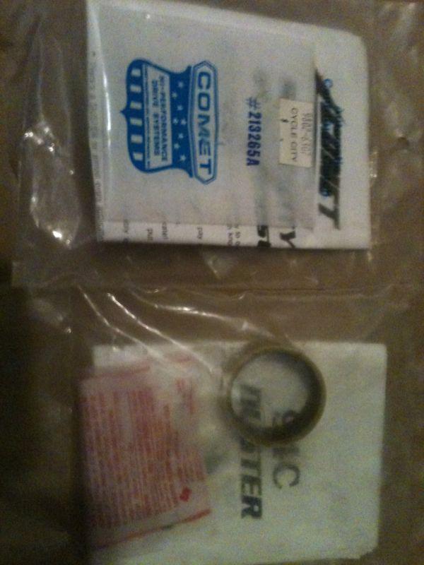 New comet snowmobile 102-c/ 108-c/108-exp clutch moveable face bushing 213265a