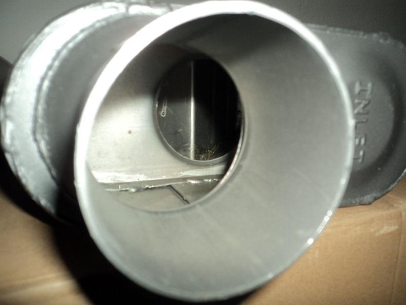 NEW PERFORMANCE 2 CHAMBER MUFFLERS 40 SERIES PAIR 2.5