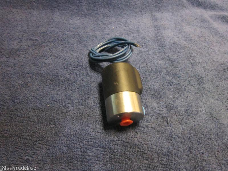Nitrous world pro nitrous solenoid, 400 hp, bottom discharge, new