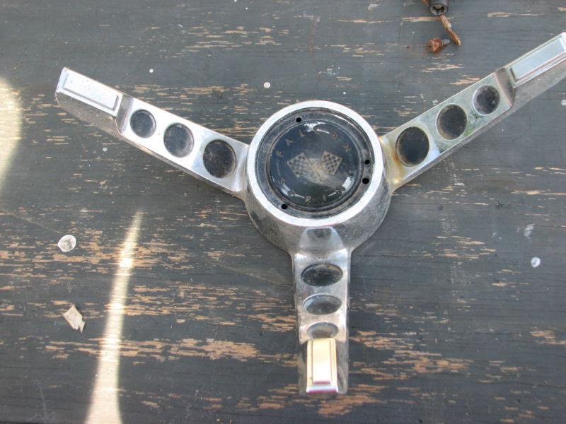 Sell steering wheel middle section 6567 mustang in Hampton, Virginia