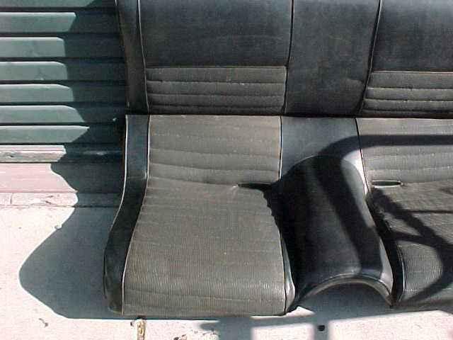 VINTAGE 60'S/70'S FORD MUSTANG FAST BACK REAR SEAT LOOK NICE, US $450.00, image 2