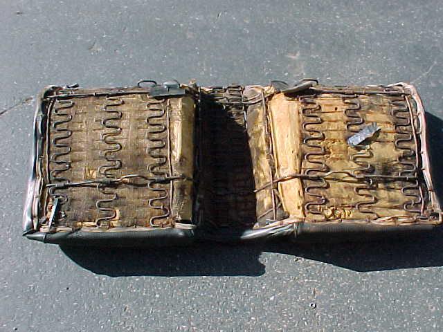 VINTAGE 60'S/70'S FORD MUSTANG FAST BACK REAR SEAT LOOK NICE, US $450.00, image 9