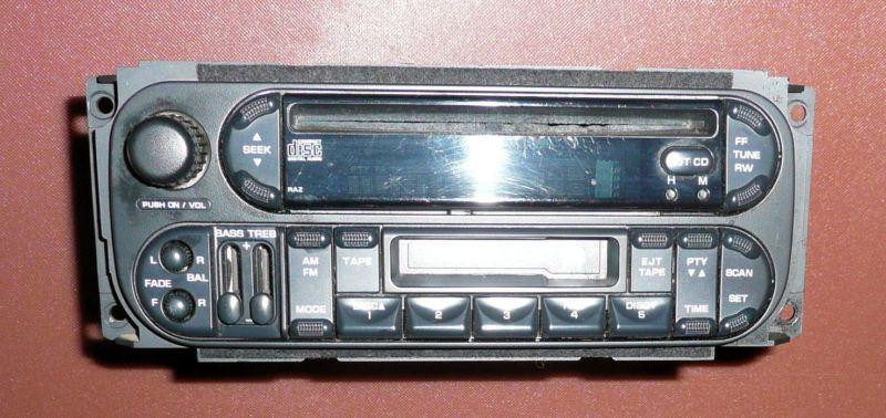 2003 – 2006 dodge durango radio cd cassette stereo pn: p05064300ac