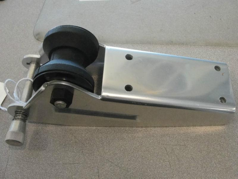 8" anchor roller/fairlead 