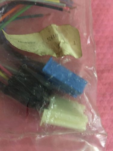 Gm radio pigtail connectors