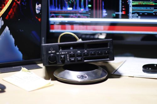 Bmw e30 euro car stereo  blaupunkt cm5908