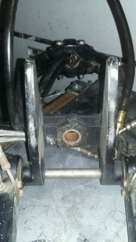 Mercruiser alpha gen 1 gimble ring with trim rams