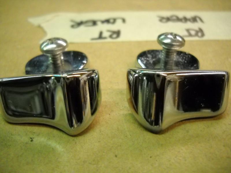 56 CHEVY BELAIR 4 DOOR SEDAN SIDE BODY MOLDING CENTER CLIP CONNECTOR MOLDING, US $69.56, image 2