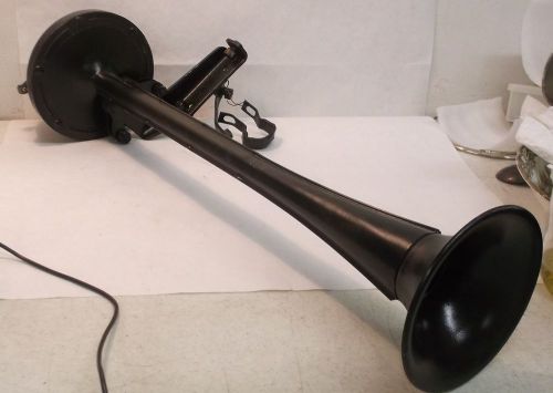 Vintage? black car trumpet horn 18&#034; unmarked