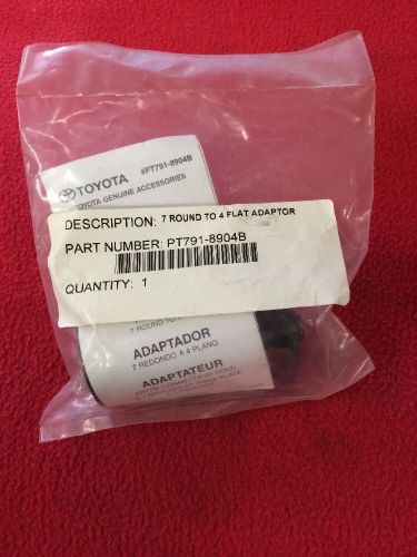 Genuine toyota lexus trailer hitch  pt791-8904b 7 round to 4 flat adaptor nib!