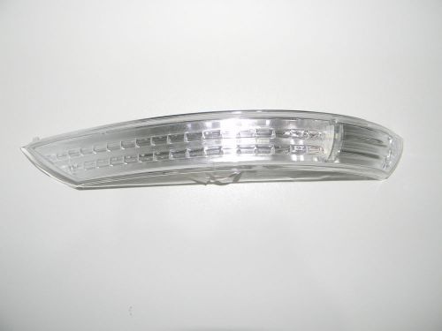 Left wing mirror indicator turn signal flasher vw touareg 2007-2010 7l6949101c