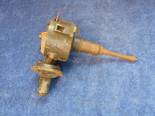 1935-40 ? plymouth  dodge truck  6 cylinder distributor    816