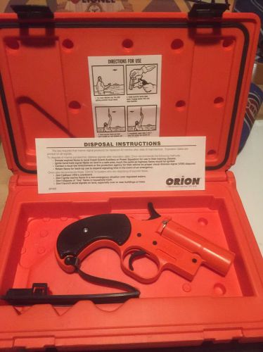 Orion .12 gauge flare gun with box and paperwork