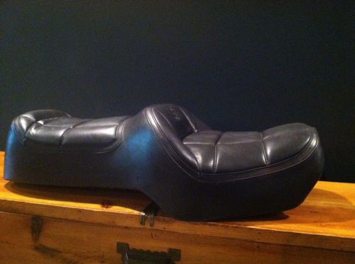 Near perfect original gl1200 aspencade seat