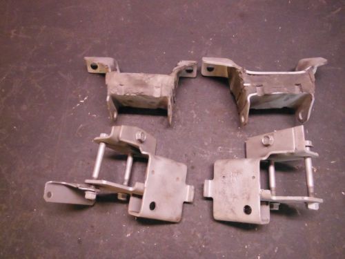 66-70 small block ford v8 mustang ford motor engine mounts 67 289 68 302 69 351