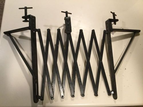 Model a running board rack