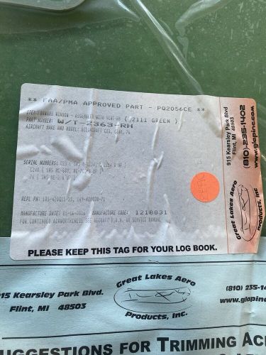 Beechcraft 76 duchess co-pilot door window with vent