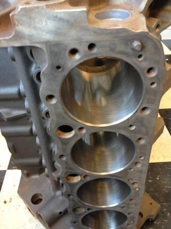 Small Block Chevy 283, US $200.00, image 2