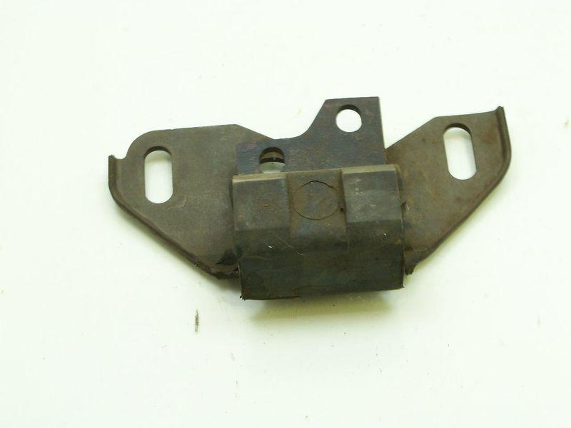 Nos 1961-62 full size ford and mercury rear engine support mount 223 6 cylinder