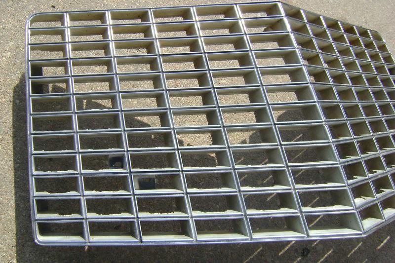 1972 72 Buick Riviera GRILL GOOD USED, US $225.00, image 3