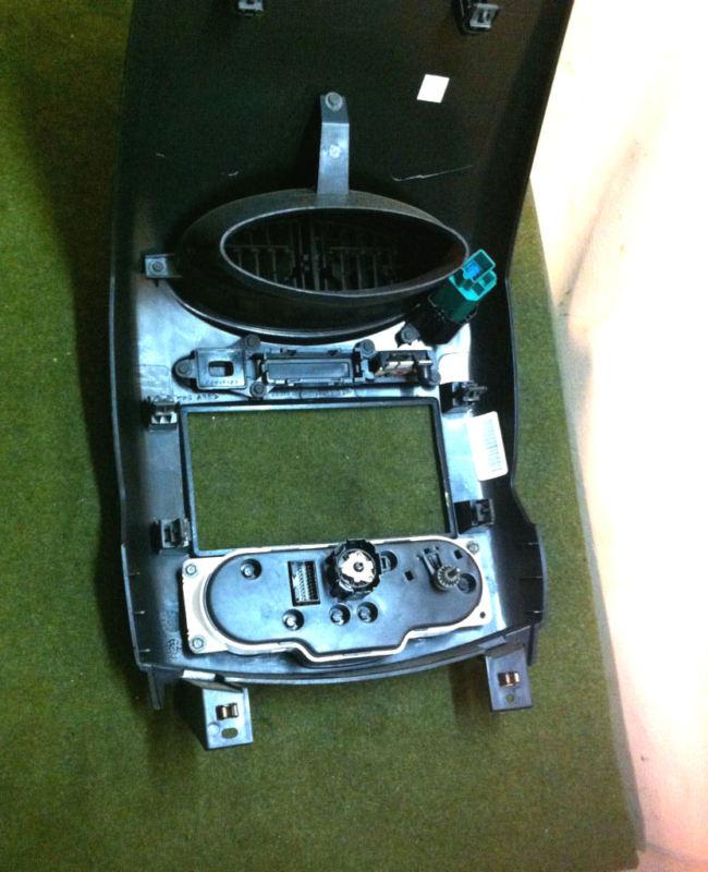 Sell 20022003 SATURN VUE DASH BEZEL W/TEMPERATURE CONTROL HAZARD