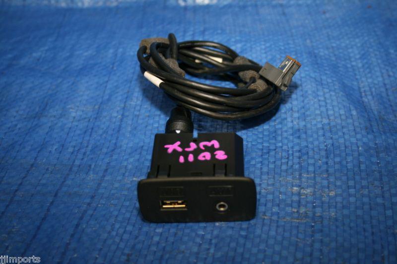 Sell 2011 2012 SUBARU IMPREZA WRX OEM AUX AUXILIARY USB PORT in Hialeah