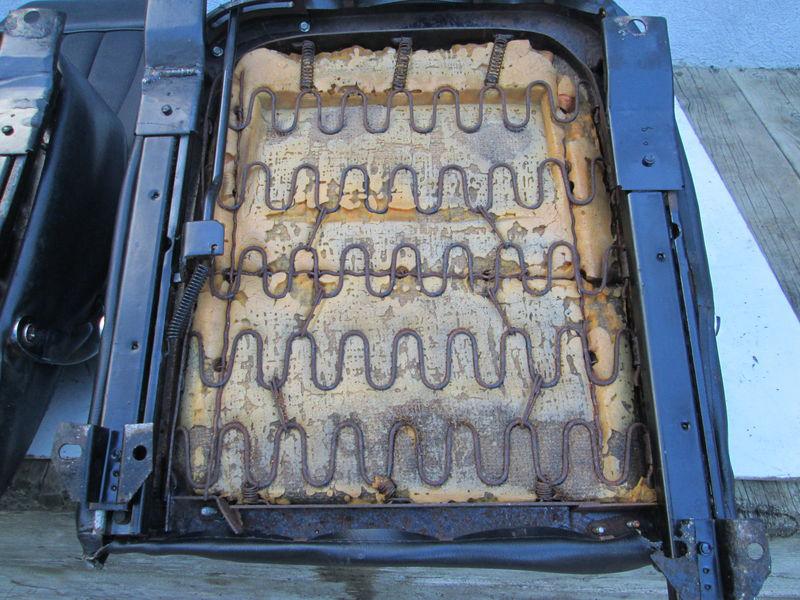 68 PROPER 69-76 CORVETTE SEATS AND TRACKS RH & LEFT BLACK OEM GM C3, US $500.00, image 9