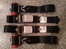 Piper pa-28 seat belts