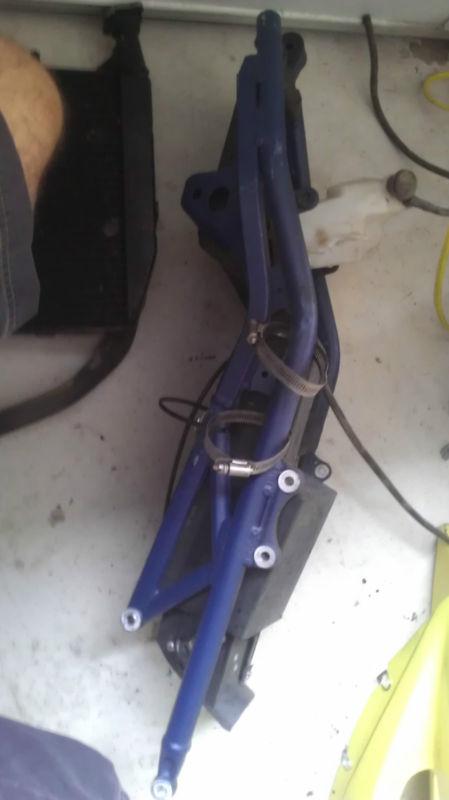 2010 triumph daytona 675 se subframe 