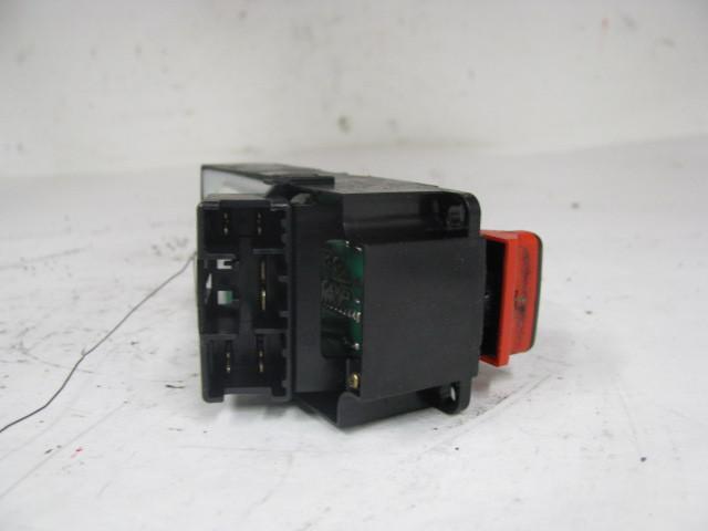 WINDOW SWITCH Mazda Millenia 2000 00 2001 01 2002 02 383155, US $34.99, image 3