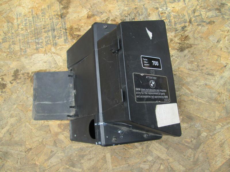 95 bmw r1100r r1100 1100 relay fuse box mud guard