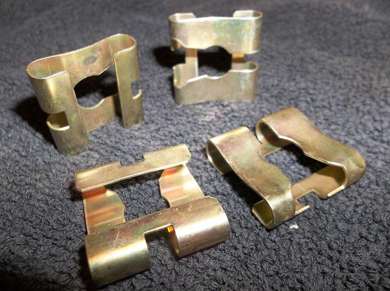  65-71 gm window regulator to channel retainer clip ss 442 rs gs gto w30