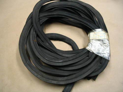 2004 kia rio weather stripping  oem