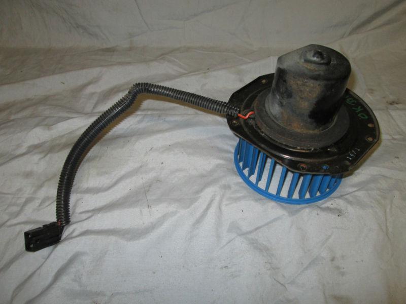 Sell Jeep Wrangler YJ 19911995 under DASH heater blower motor 401 in
