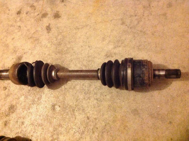 Sell 9399 Kodiak 400 4x4 front axle in Farmington, Minnesota, US, for