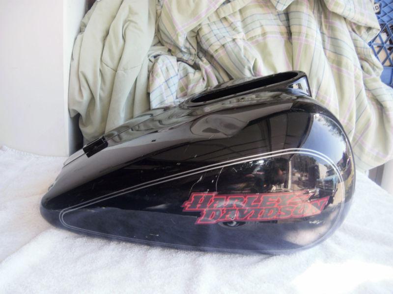 Sell Harley touring gas fuel tank injected carb 0207 ultra electra