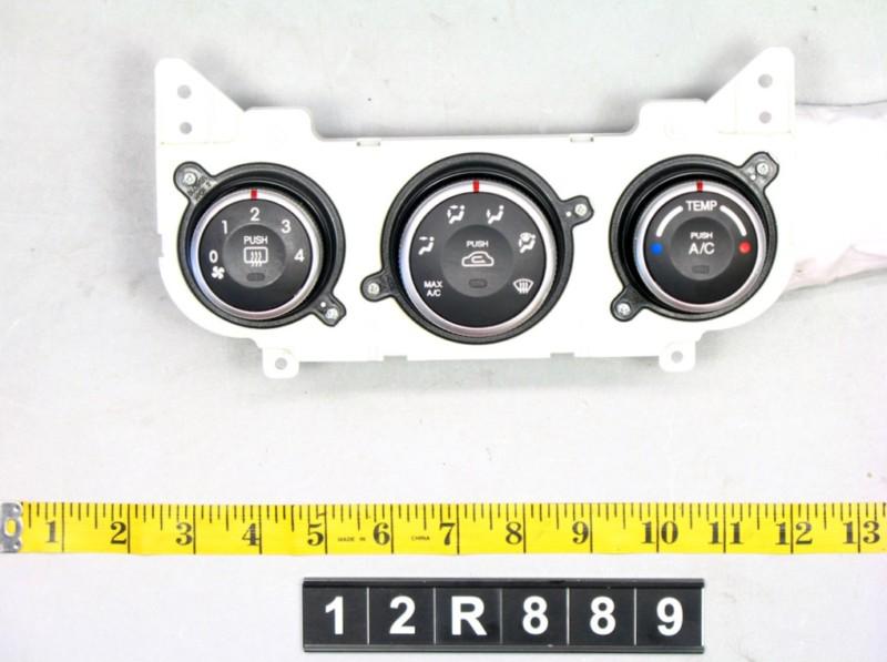 Buy 05 Town & Country Temperature climate control AC heat unit panel