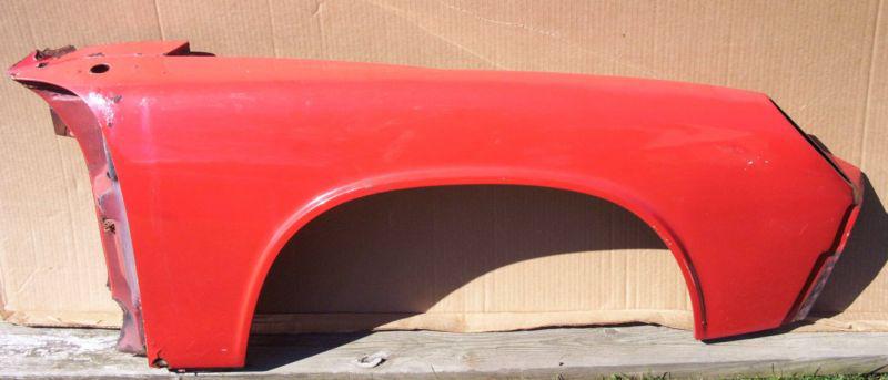 Porsche 914 right front fender passenger side