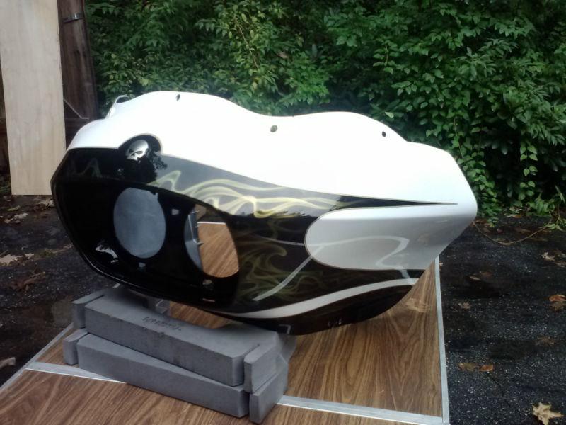2012 HARLEY DAVIDSON FLTRXSE CVO WHITE GOLD PEARL / STARFIRE BLACK OUTER FAIRING, US $1,100.00, image 3